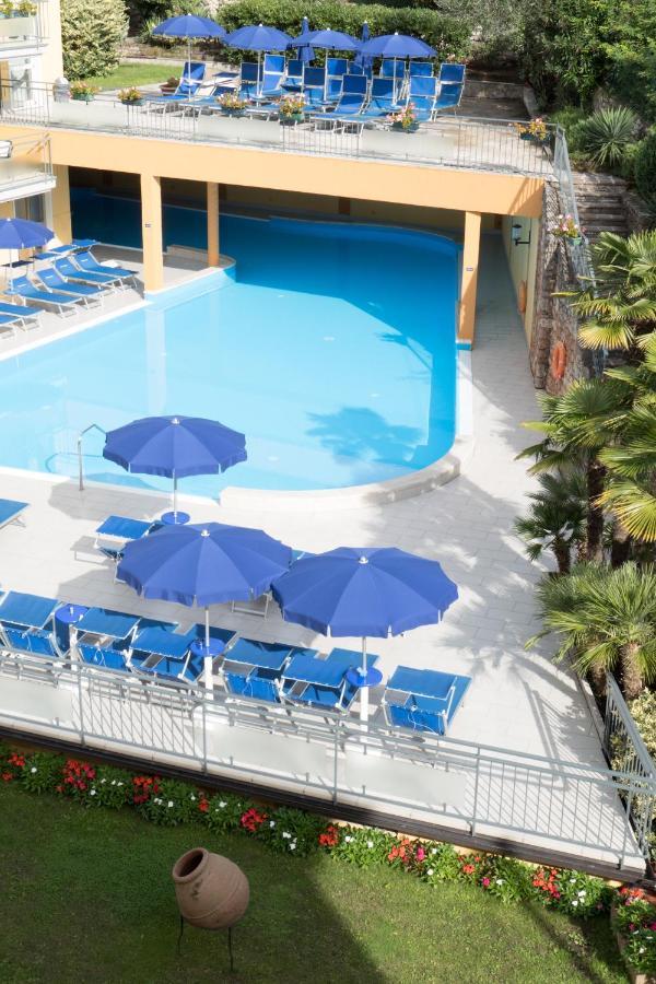 Hotel Drago - Garda Lake Collection เบรนโซเน ซูล การ์ดา ภายนอก รูปภาพ