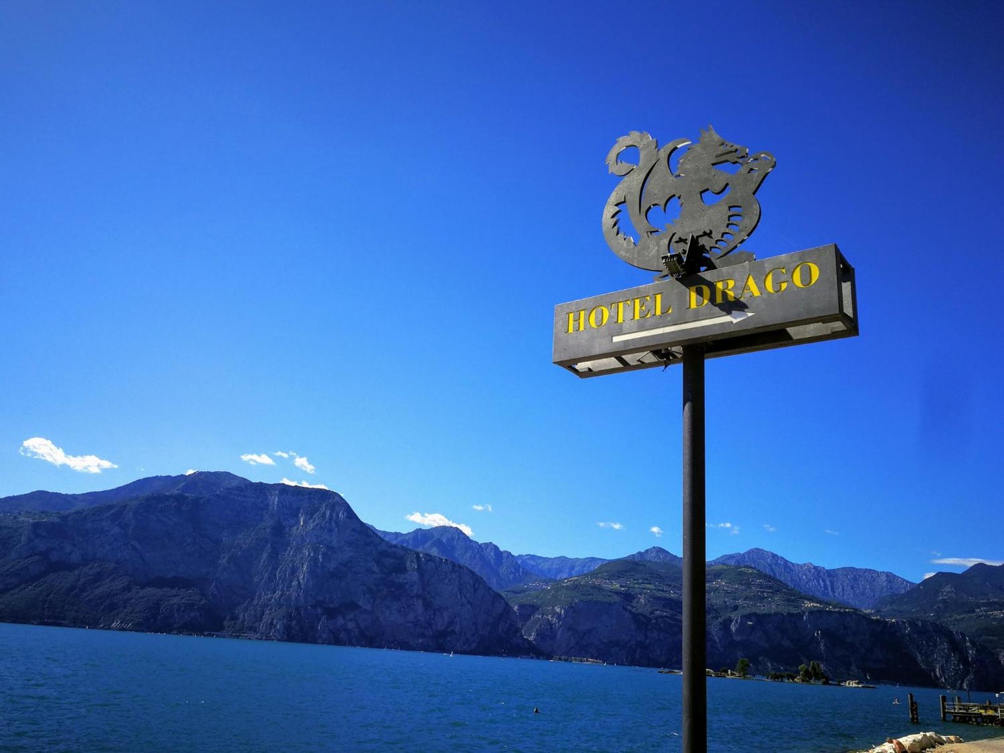 Hotel Drago - Garda Lake Collection เบรนโซเน ซูล การ์ดา ภายนอก รูปภาพ